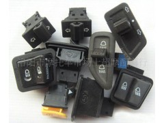 �����Ħ��܇�Ј�(ch��ng)ʿ��Ħ�����й���(y��ng)Ħ��܇5���_�P(gu��n)