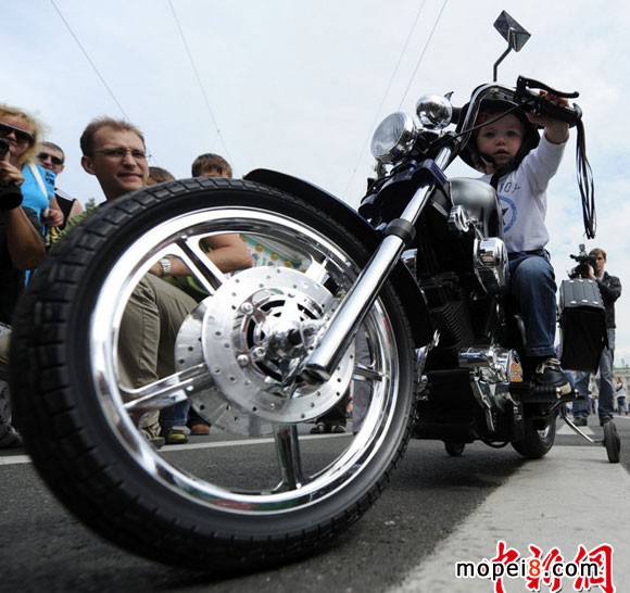 �׌ù���Ħ��܇��