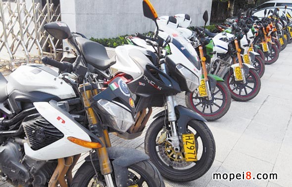 �W��Ħ��܇�