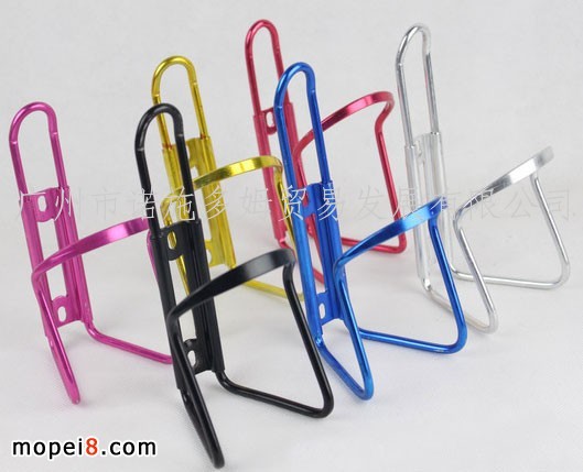 ����(y��ng)Ħ�и��b�����ˮ�ؼܡ�ˮ����