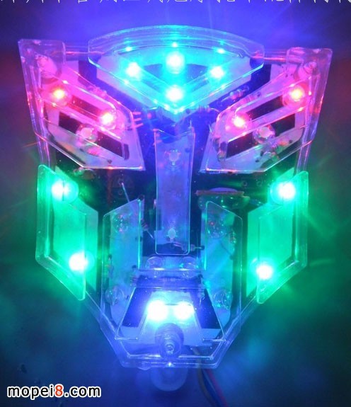 Ħ��܇(ch��)���b���̤��܇(ch��)β���b� LED׃�ν����W������