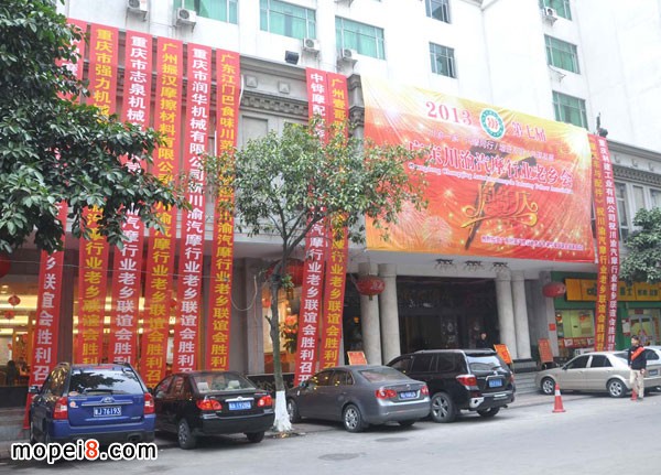 �V�|������Ħ�ИI(y��)���l(xi��ng)��(hu��)���ߌ�(li��n)�x��(hu��)