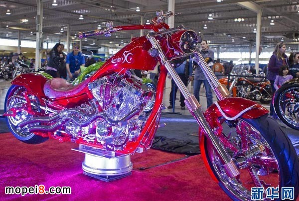 ��32�ü��ô����Ħ��܇չ�ڶ������e��