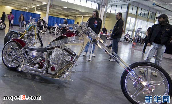 ��32�ü��ô����Ħ��܇չ�ڶ������e��