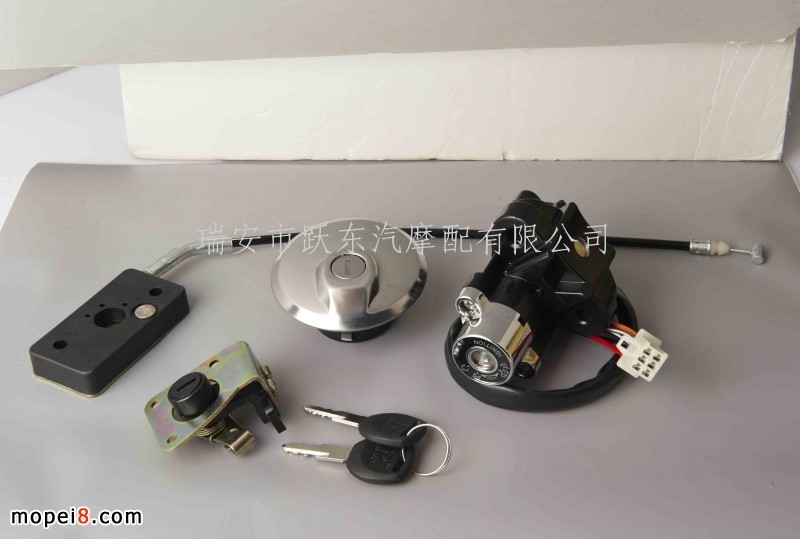 �����L�� QS150��Ħ��܇���i���c���_�P����T�i�������w