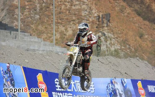 TOP1��ͻ�ƣ������ͼ��˖|����ʯ��Ħ��܇��������ِ