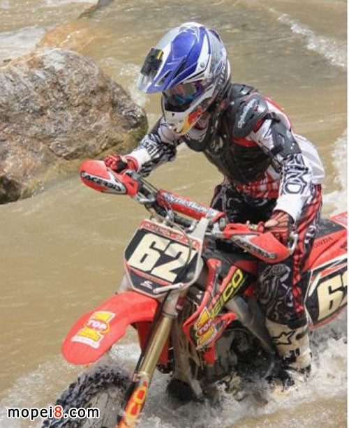 �|����ʯ��Ħ��܇��������ِ