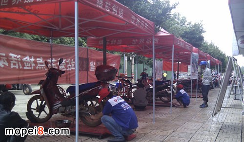 建設摩托車V6刃和V6耀、R6瞬