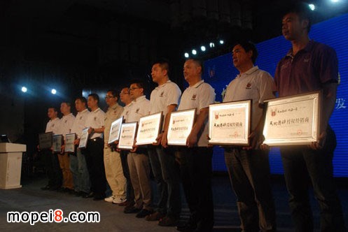 �����ʫ@��(j��ng)�I����[�bȫϵ�a(ch��n)Ʒ�Ľ�(j��ng)�N�����ƃxʽ