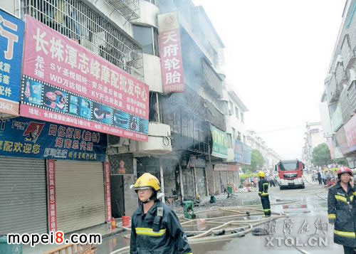 �L(zh��ng)��̶���Ј�(ch��ng)Ħ��Ǻ鸣݆̥�̑��l(f��)�����(z��i)