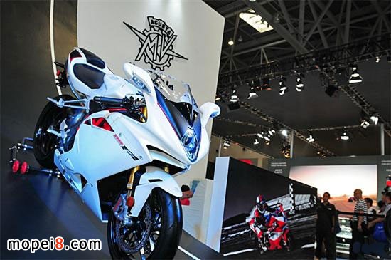 �����AGUSTAĦ��܇�ۃr���_48.98�fԪ