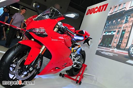 �����ducati�ſ���Ħ��܇�ĸ߶�ϵ��Superbike܇��