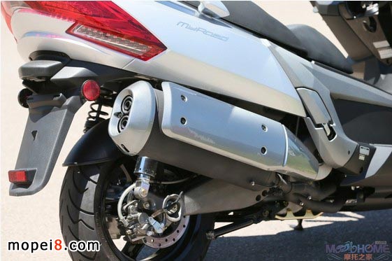 2014�_�����Ħ��܇KYMCO MYROAD 700I