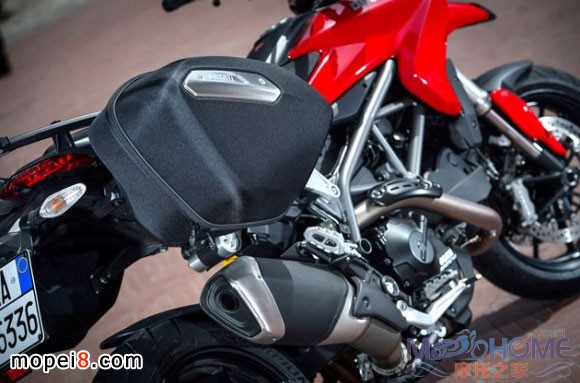 �ſ���Ħ��܇HyperstradaĦ��܇Hypermotard