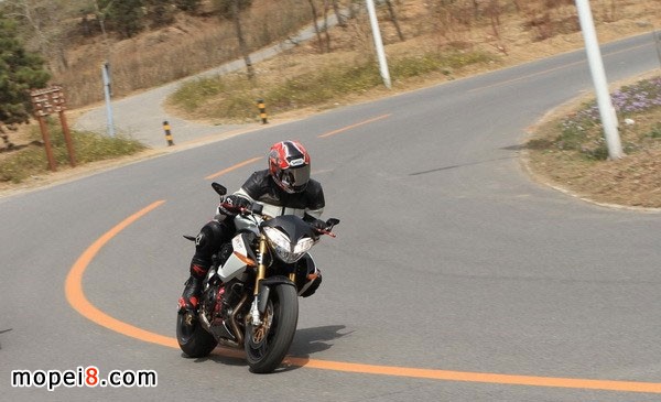 ؐ�{��Ħ��܇899S �p�匦�Q ��������܇458 Italia