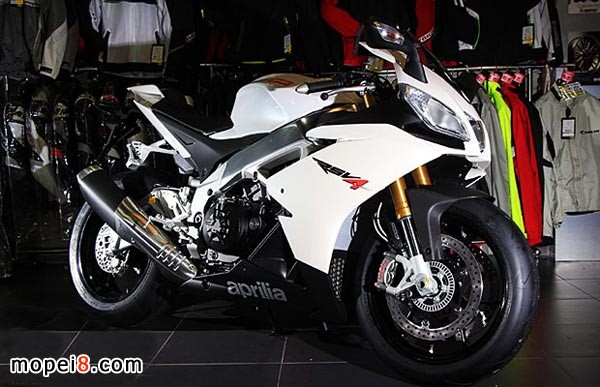 Aprilia��������Ħ��܇RSV4RAPRC