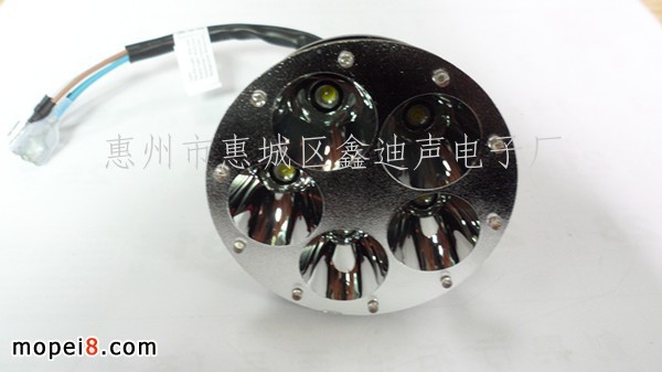 Ħ��܇늄�(d��ng)܇LED��(n��i)��ǰ�մ��ҹ����ʹ�۹��Sֱ�N