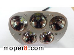 �����лݳǅ^�ε���ӏS����Ħ��܇LED���