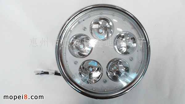 �섦̫��Ħ��܇ǰ��Ħ��܇LED�������Lʡ늹��S�r(ji��)ֱ�N��