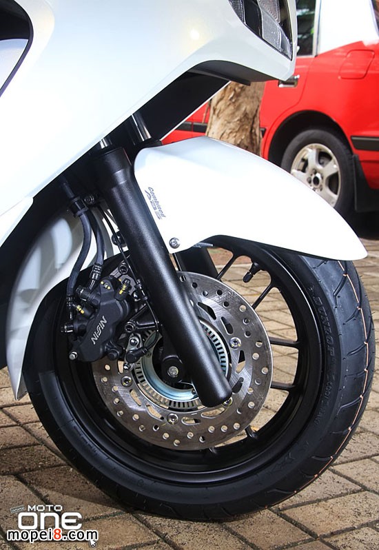 HONDA FORZA本田摩托車圖片