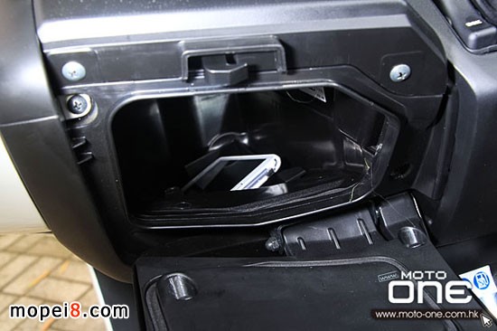 HONDA FORZA本田摩托車雜物箱