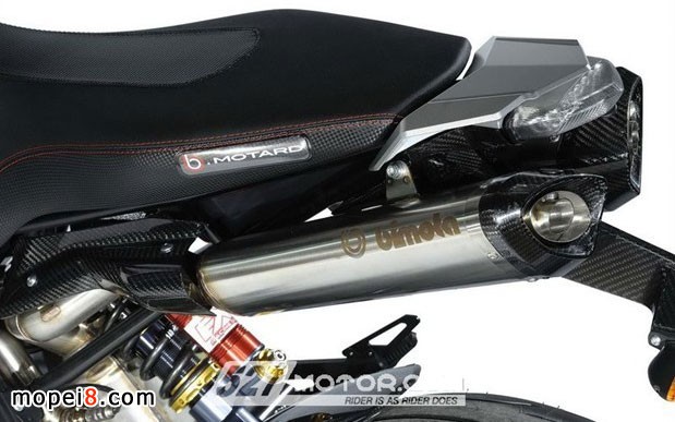 ĩ���L��Hypermotard�Ĵ���֮��Bimota DB10R