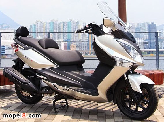 SYM GTS 300iĦ��܇