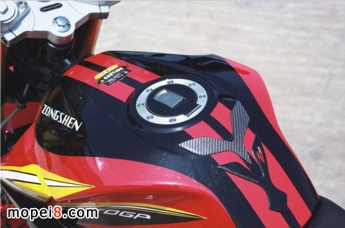 ����Z-oneSĦ��܇����