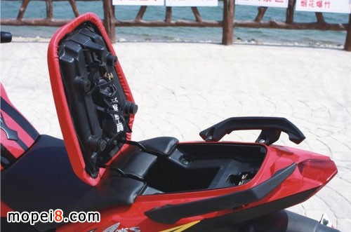 ����Z-oneSĦ��܇���|