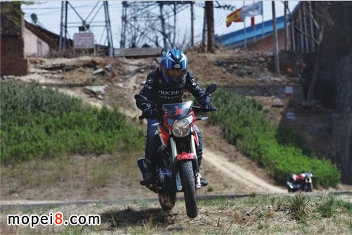 ����Z-oneSĦ��܇����