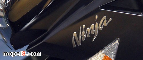 ����kawasaki����ħ��ZX-14RĦ��܇