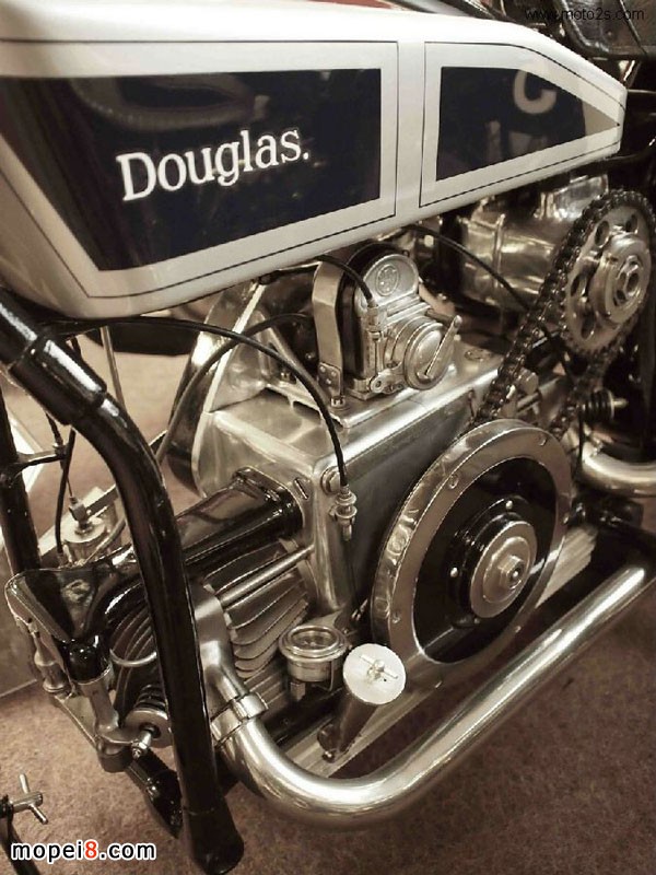 Ӣ��������˹Ħ��܇Douglas