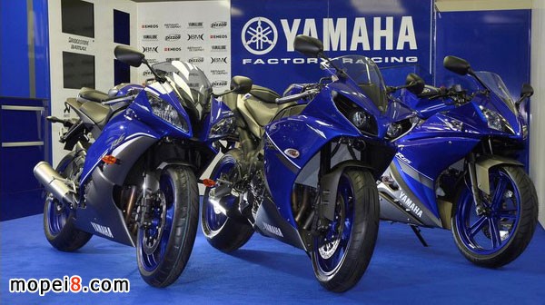 �F(xi��n)���N���е�2013YZF-R1ِ܇�{