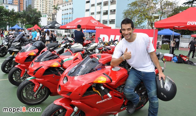 2013����Tʿ�Ɍ�HK Biker Festival