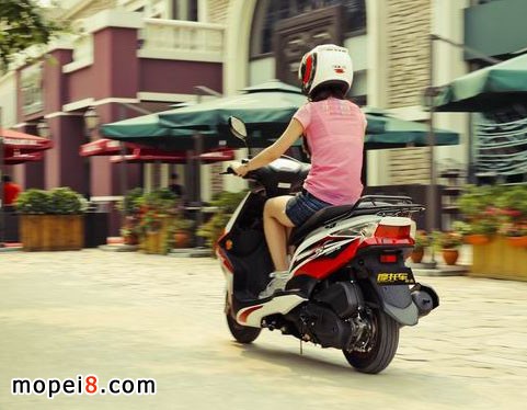 建設JS100T-32 U悅踏板車