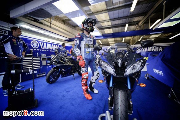 ���R��YAMAHAጳ�2014 RACE BLU R1&R6������