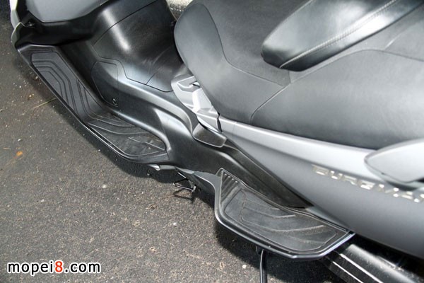 Suzuki Burgman650Executive�ľĦ��܇�_̤
