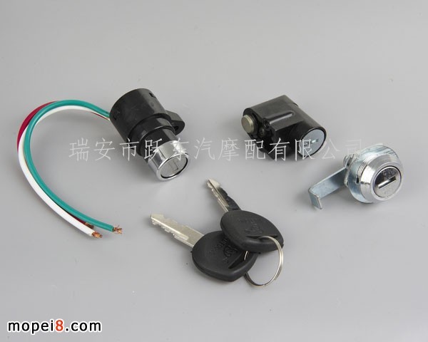 �������P��늄�܇���i