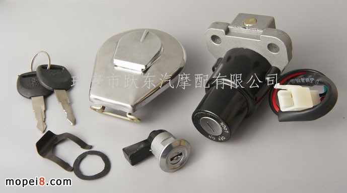 ��������Ħ��܇���i���c���_�P����T�i�������w