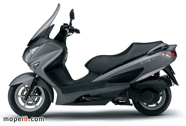 2014UH125 ABS鈴木摩托車