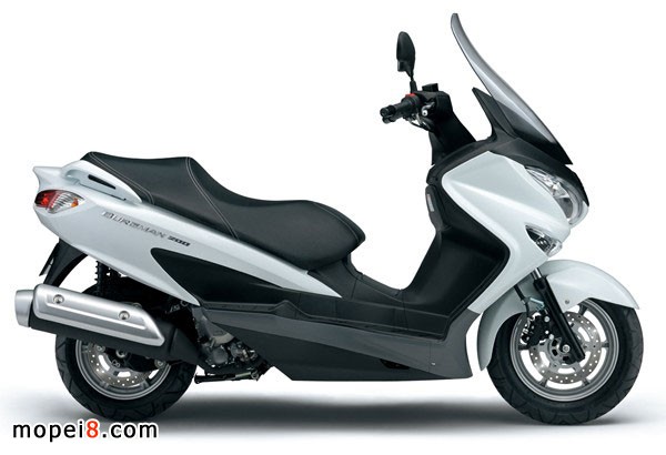 2013UH200ABS鈴木摩托車