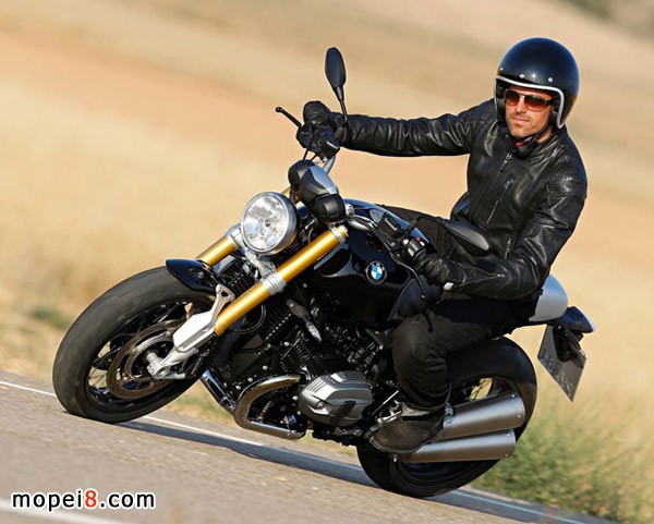 ���RĦ��܇