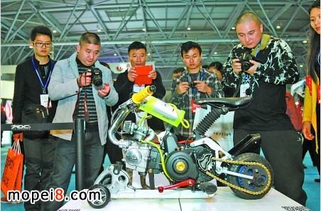 ����СĦ��܇