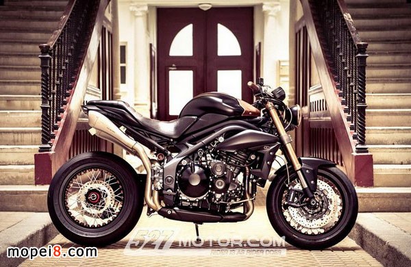 Ħ��܇���b�͹��c�F��Ԫ����Y��