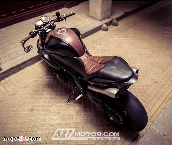 Ħ��܇���b�͹��c�F��Ԫ����Y��