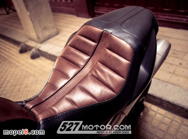 Ħ��܇���b�͹��c�F��Ԫ����Y��