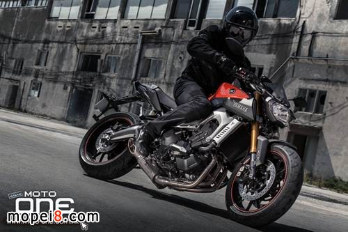 YAMAHA MT-09���R��Ħ��܇