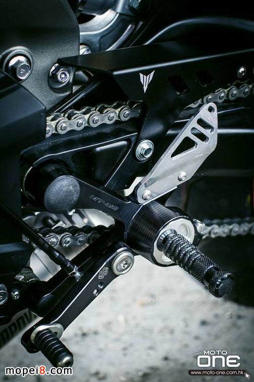 YAMAHA MT-09���R��Ħ��܇
