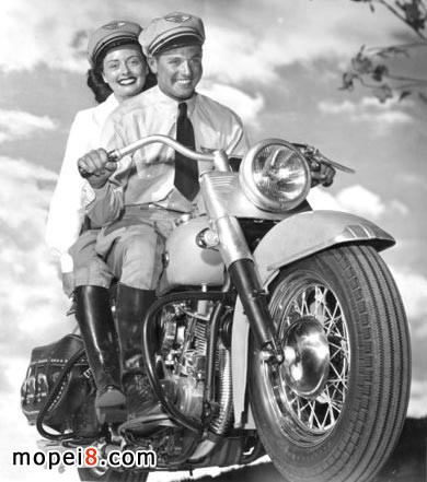 1949��FL Hydra Glide���d�˱P�^�l(f��)�әC