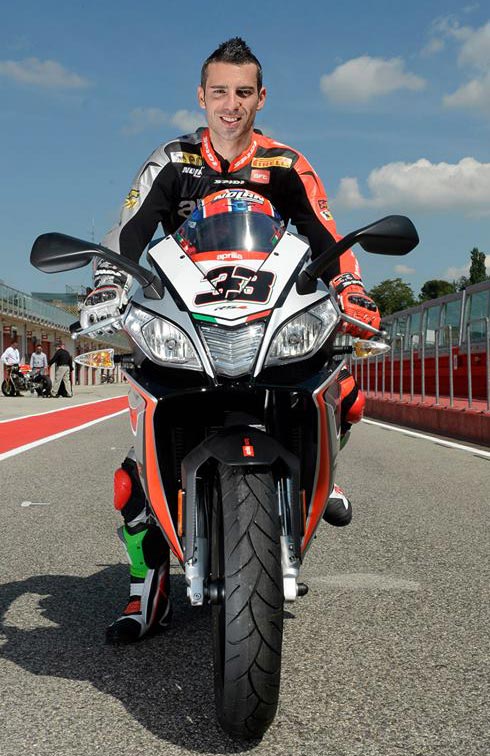 WSBK APRILIA 50̖ɳ���ı�ِ��Ƭ